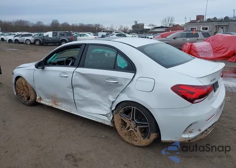 2019 Mercedes-Benz A 220 4Matic from USA, damaged, VIN WDD3G4FB1KW022782